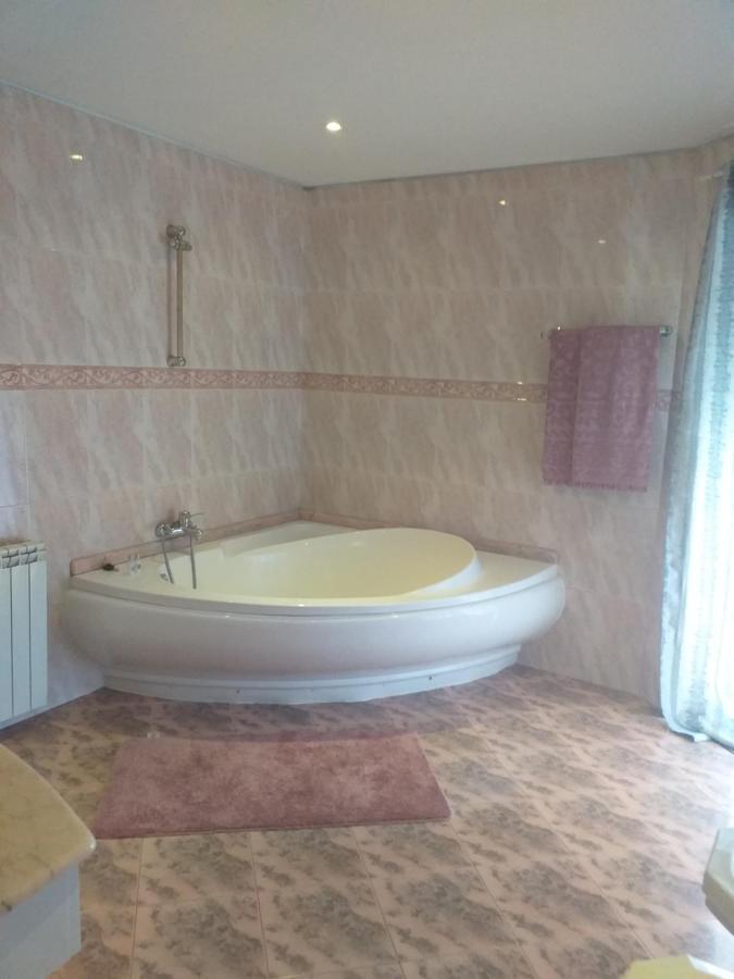 Enjoy Guest House Gmr Guimaraes Luaran gambar